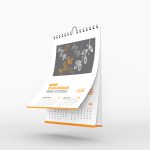 موکاپ تقویم دیواری